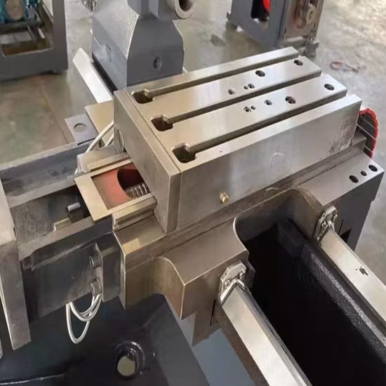 Máquina de torno CNC de metal horizontal de alta precisão CK6140 para venda